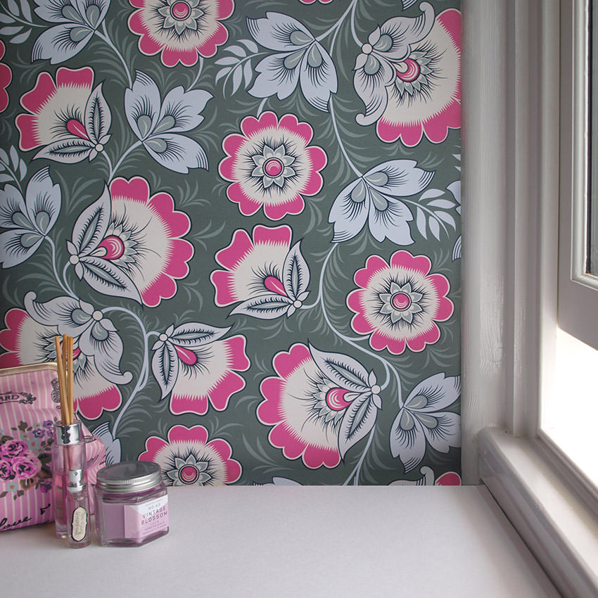 Neva Pink and Grey image 2